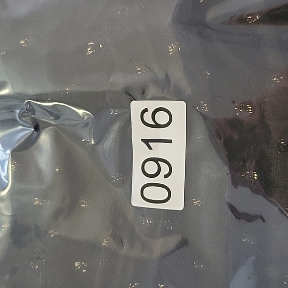 NWT ZARA Black CROPPED VELVET TOP Long Sleeve  Metallic  size M - Picture 13 of 13